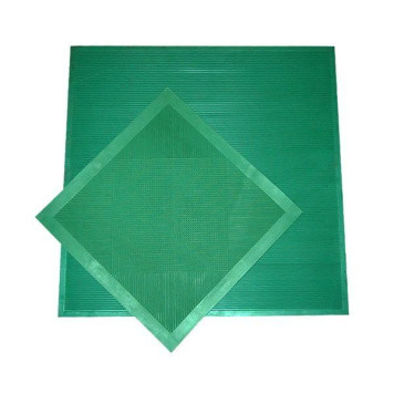 Килимок діелектричний 500х500 випроб. на 20Кв (артикул: 000019007)-0